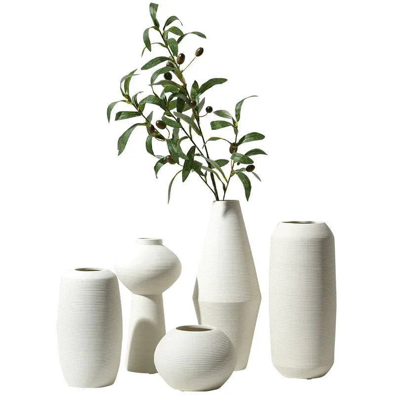Vase Céramique Blanc Brossé – Pureté sculpturale, esprit nordique