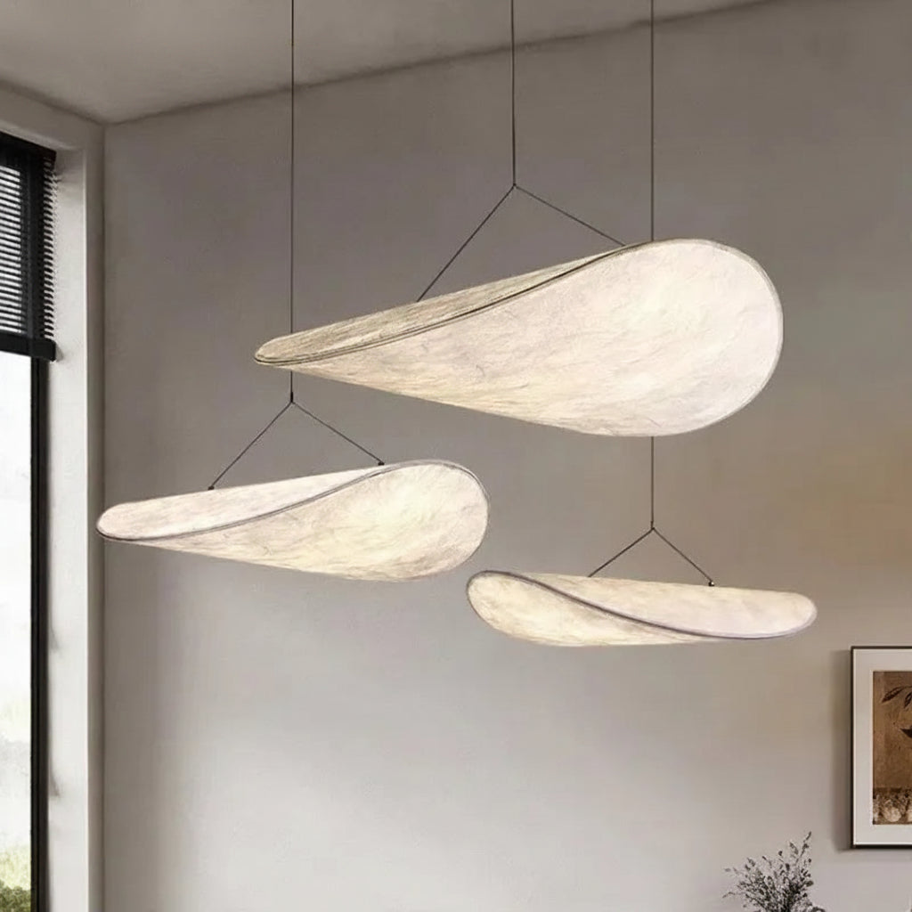 Suspension Tyvek – Légèreté sculpturale, esprit japonais