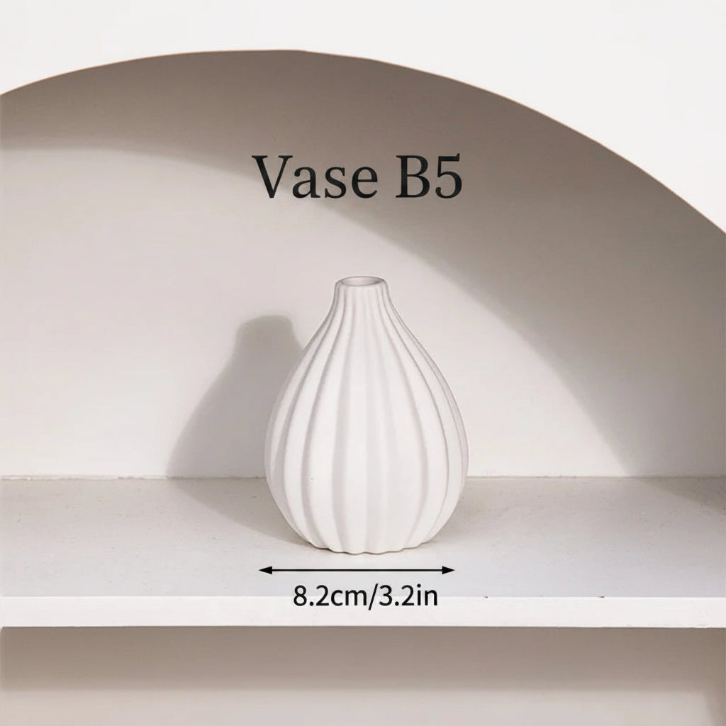 Vase Céramique Rétro – Formes rondes, âme douce